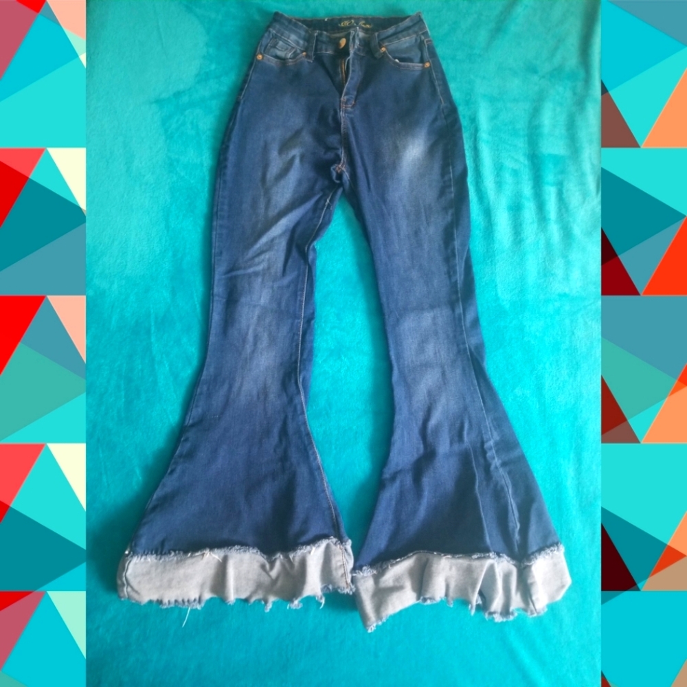AQ Jeans, size 1, highrise, bell bottoms